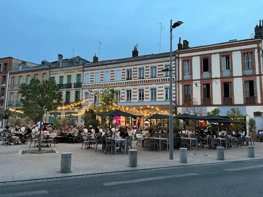 Toulouse : Studio Equipe Au Coeur De St-Cyprien Номер фото